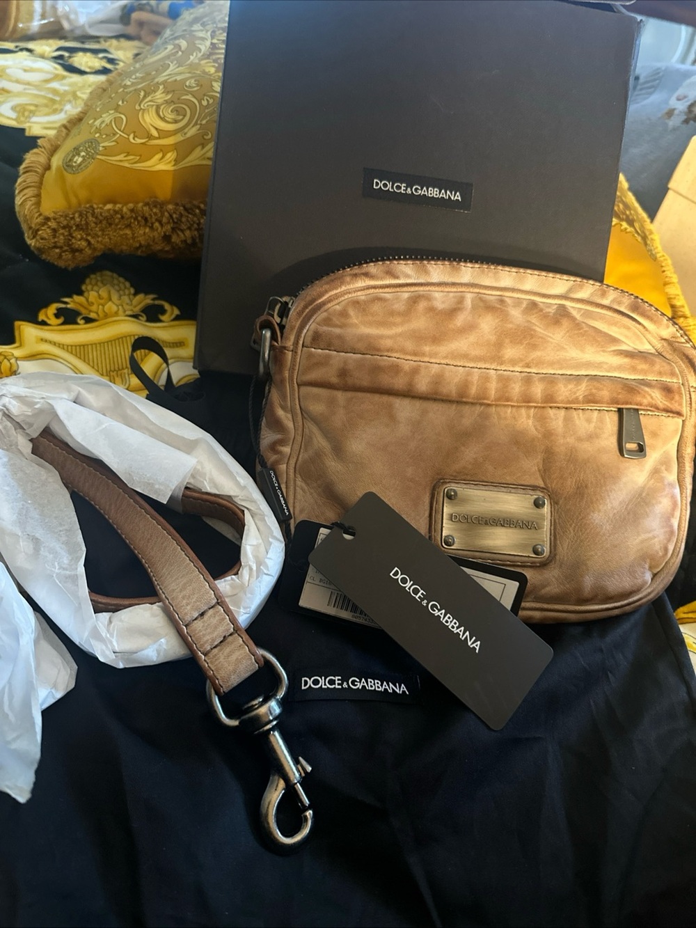 Dolce & Gabbana Unisex Cognac Stressed Sheep Leather Bag NWT and COA card